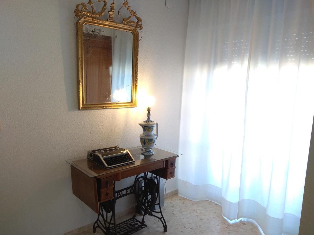La Casita De La Abuela - Vivienda Familiar Con Encanto El Chaparral  Luaran gambar
